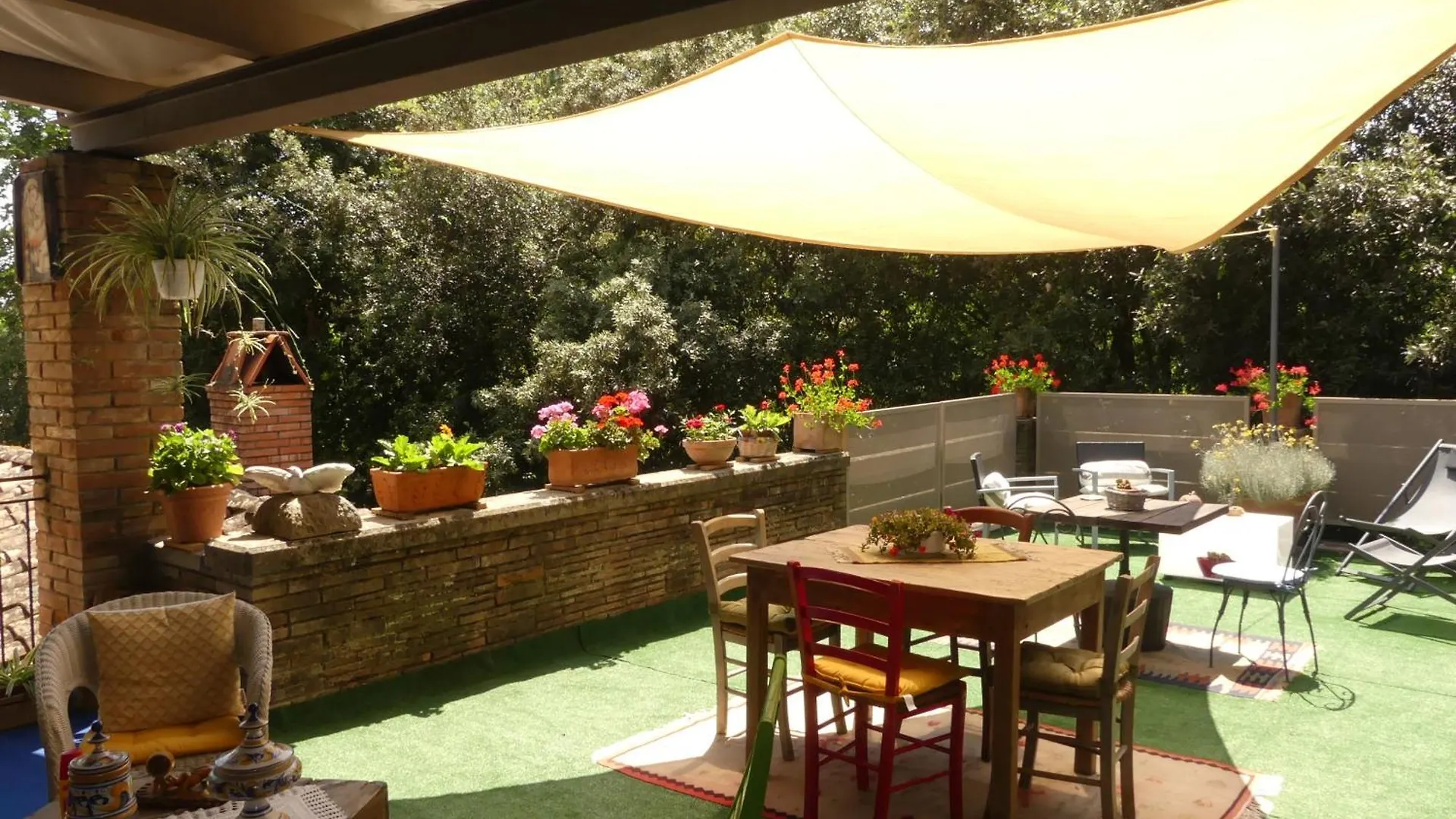 Helichrysum Bed & Breakfast Vinci Italy