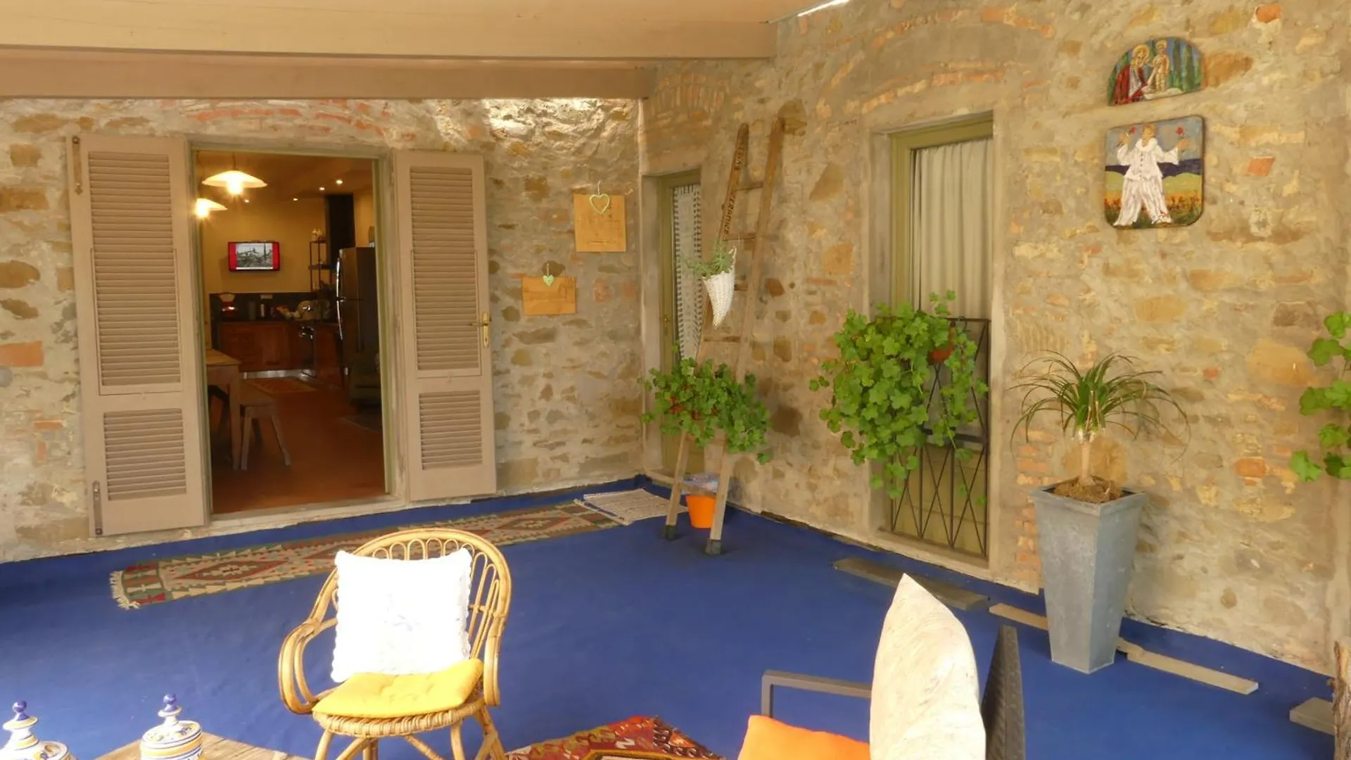 Helichrysum Bed & Breakfast Vinci